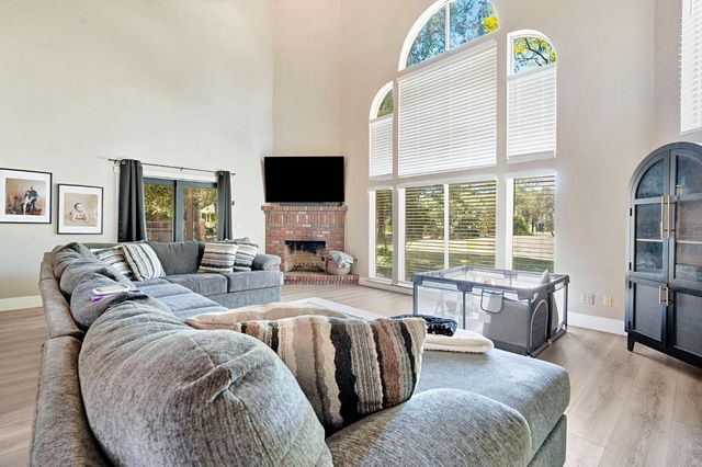 19408 Farallon Road, Madera, CA 93638