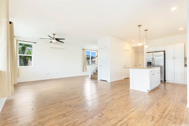 1101 Kukulu Street 72, Kapolei, HI 96707