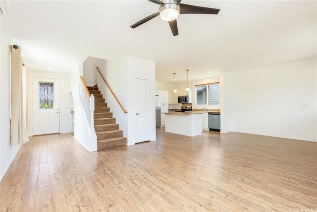 1101 Kukulu Street 72, Kapolei, HI 96707
