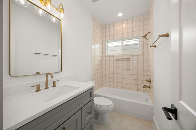 5016 Golden Forest Drive, Houston, TX 77091