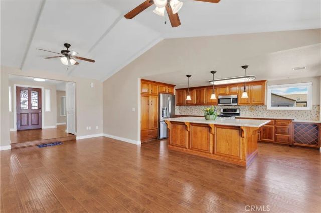 14433 Ironsides Lane, Helendale, CA 92342