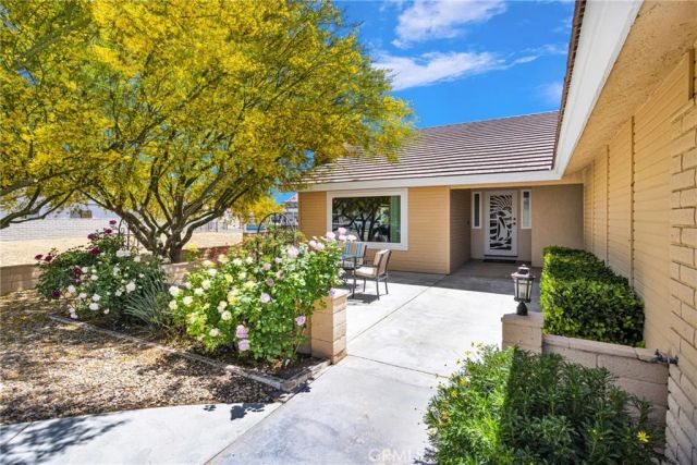 14433 Ironsides Lane, Helendale, CA 92342