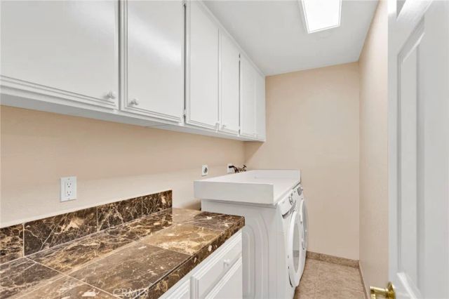 14433 Ironsides Lane, Helendale, CA 92342