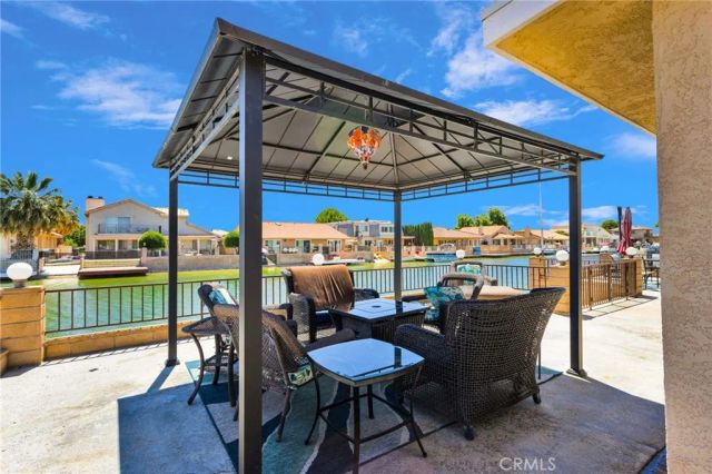 14433 Ironsides Lane, Helendale, CA 92342