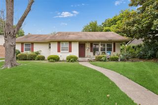 132 W Kenwood Drive, Garland, TX 75041