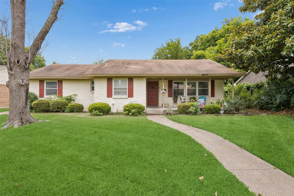 132 W Kenwood Drive, Garland, TX 75041