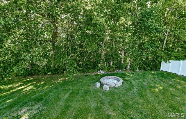 324 Parkway Drive, Troy, MO 63379