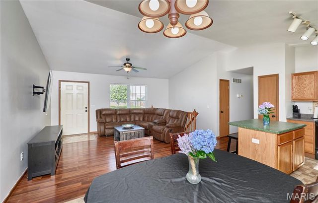 324 Parkway Drive, Troy, MO 63379