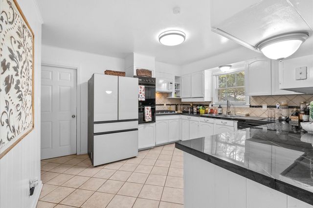 1106 Oriole Lane, Wharton, TX 77488