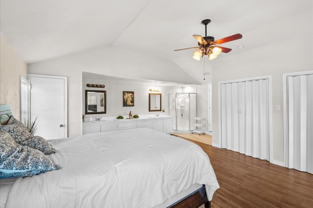 1106 Oriole Lane, Wharton, TX 77488