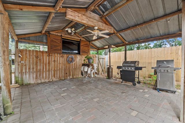 1106 Oriole Lane, Wharton, TX 77488