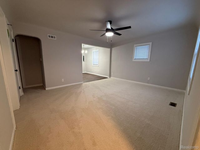 24643 Lambrecht Avenue, Eastpointe, MI 48021