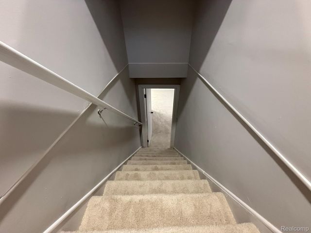 24643 Lambrecht Avenue, Eastpointe, MI 48021