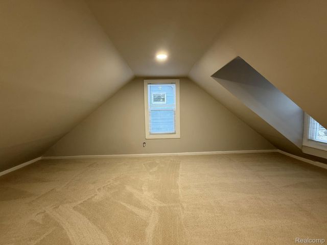 24643 Lambrecht Avenue, Eastpointe, MI 48021