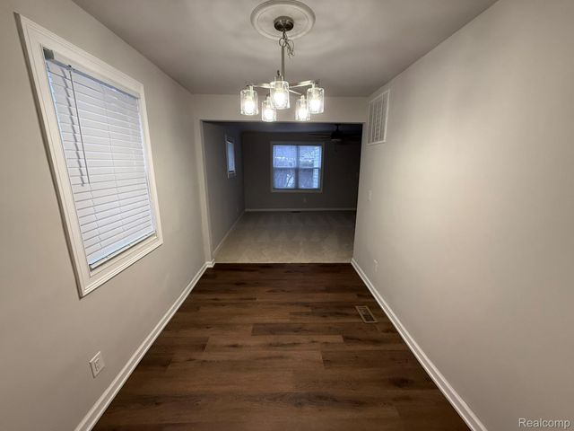 24643 Lambrecht Avenue, Eastpointe, MI 48021