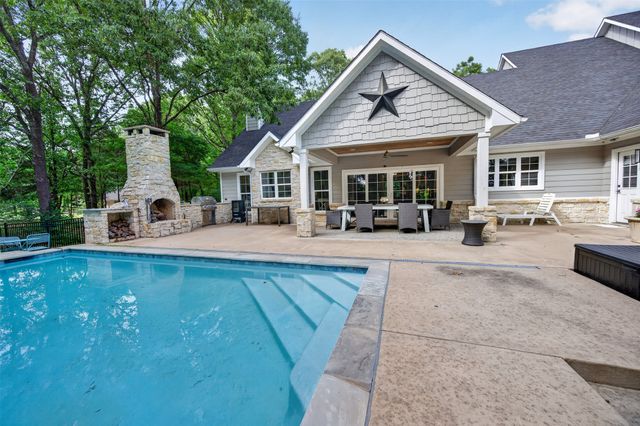 4747 Stonebridge Lane, Athens, TX 75751