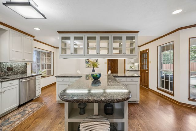 9624 Greensprint Drive, Dallas, TX 75238