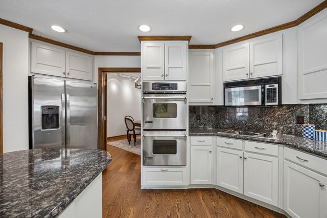 9624 Greensprint Drive, Dallas, TX 75238