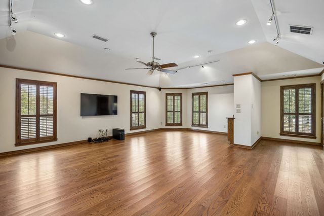 9624 Greensprint Drive, Dallas, TX 75238