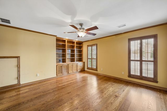 9624 Greensprint Drive, Dallas, TX 75238