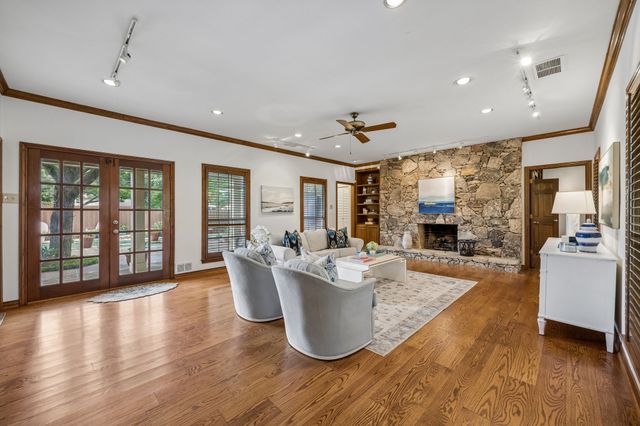 9624 Greensprint Drive, Dallas, TX 75238