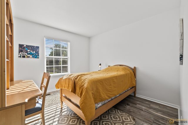 6 Lake Vista Court, Lake Villa, IL 60046