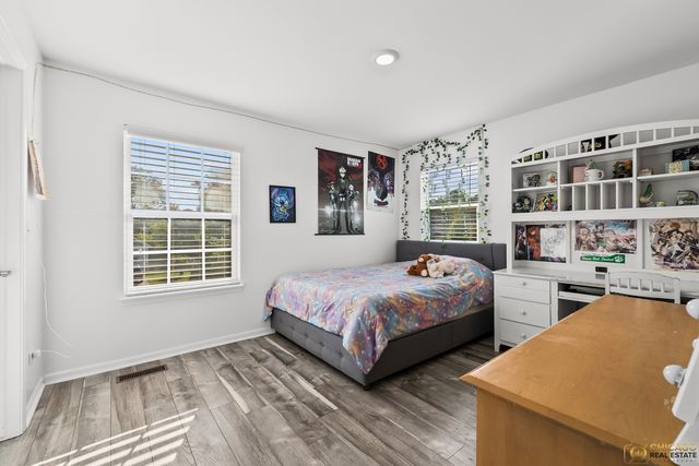 6 Lake Vista Court, Lake Villa, IL 60046