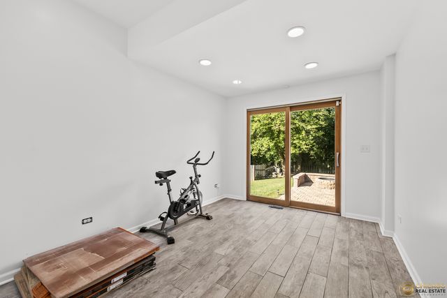 6 Lake Vista Court, Lake Villa, IL 60046