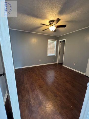 6 Sherwood Drive, Hinesville, GA 31313