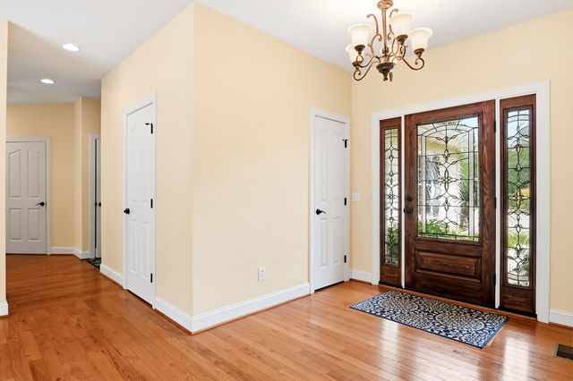 322 Timberline RD SE, Copper Hill, VA 24079