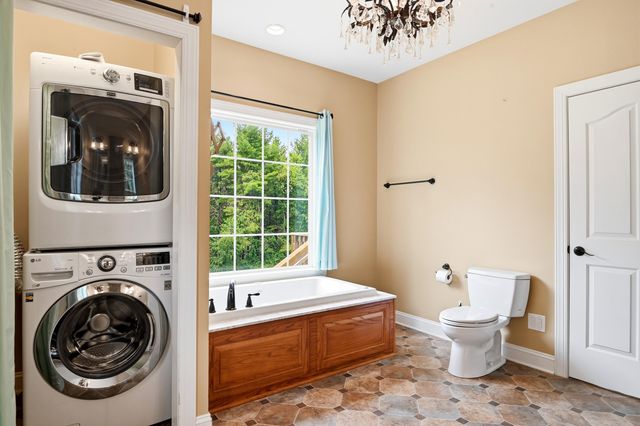 322 Timberline RD SE, Copper Hill, VA 24079