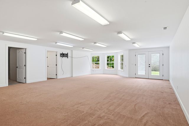 322 Timberline RD SE, Copper Hill, VA 24079