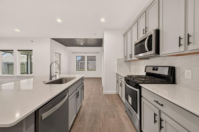 1710 Mountain Echo Drive, Richmond, TX 77469