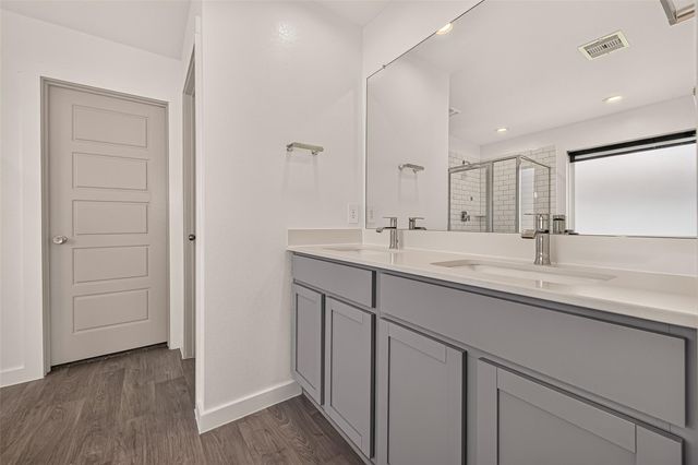 1710 Mountain Echo Drive, Richmond, TX 77469