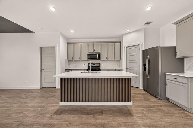 1710 Mountain Echo Drive, Richmond, TX 77469