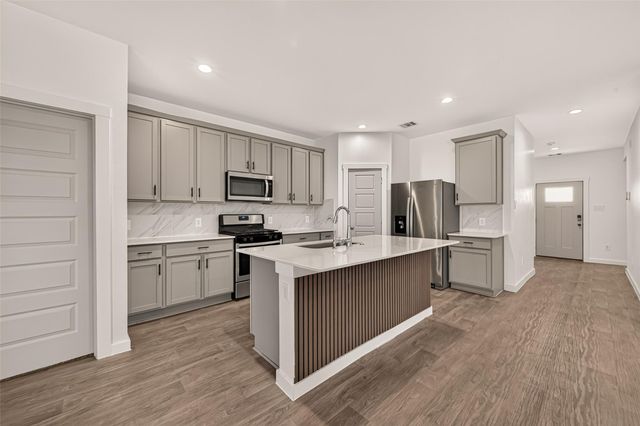1710 Mountain Echo Drive, Richmond, TX 77469