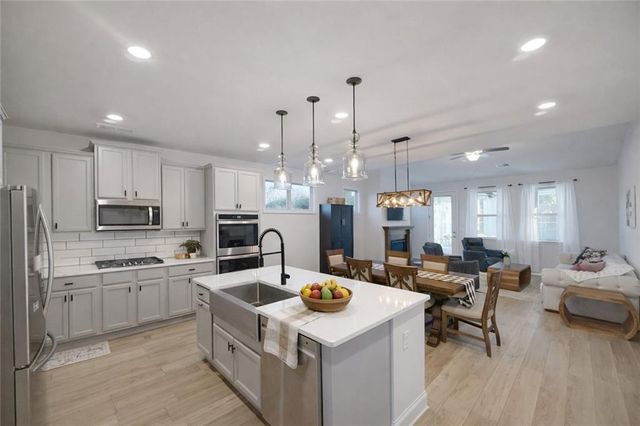 101 Rolling Hills Place, Canton, GA 30114