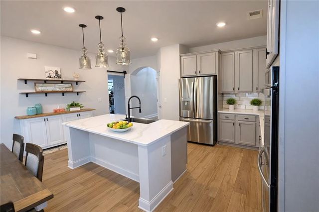 101 Rolling Hills Place, Canton, GA 30114