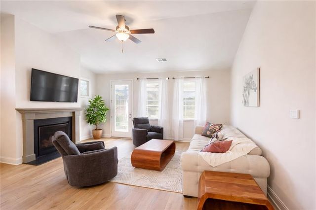 101 Rolling Hills Place, Canton, GA 30114