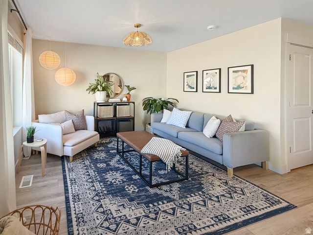 3715 S WHITE ASH DR, Mapleton, UT 84664