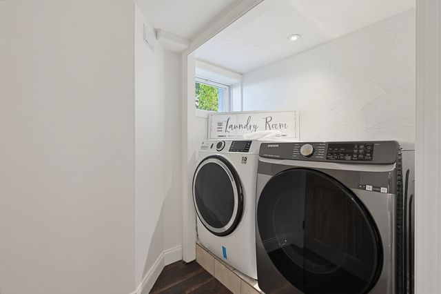 8 Woodland Pkwy, Randolph, MA 02368