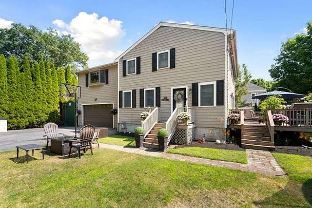 40 Hillside Ave, Beverly, MA 01915