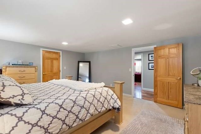 40 Hillside Ave, Beverly, MA 01915