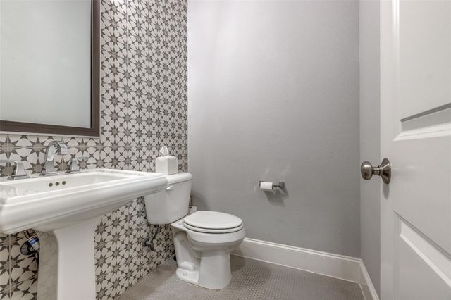 201 Seven Oaks Drive, Prosper, TX 75078