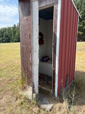 22347 5 Mile Road, Aetna Twp, MI 49336