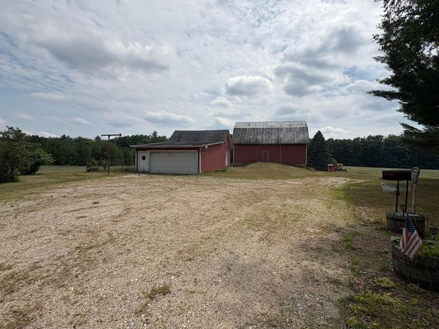 22347 5 Mile Road, Aetna Twp, MI 49336