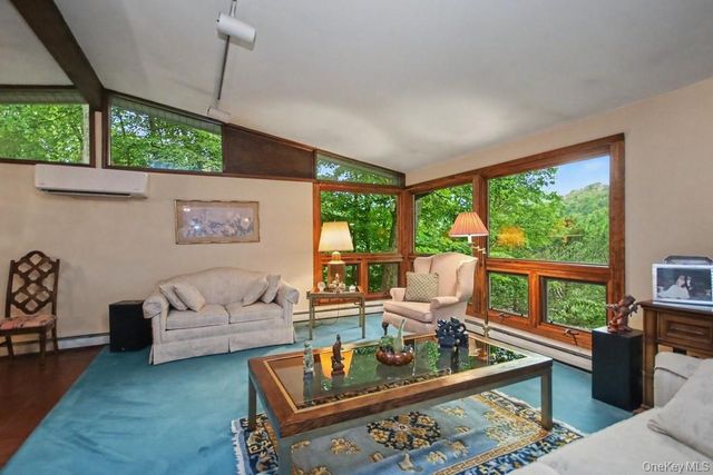 59 Cuddy Road, Mahopac, NY 10541