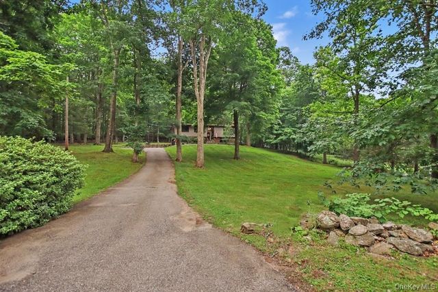 59 Cuddy Road, Mahopac, NY 10541