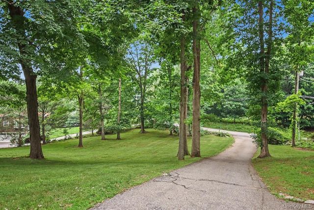 59 Cuddy Road, Mahopac, NY 10541
