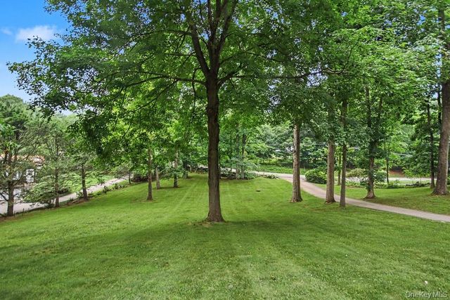 59 Cuddy Road, Mahopac, NY 10541